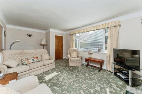 Front Lounge