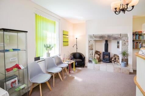 Reception/ Living