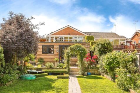 Rear Garden/ Annexe