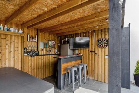 Entertainment Area