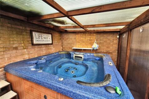 Hot Tub Room