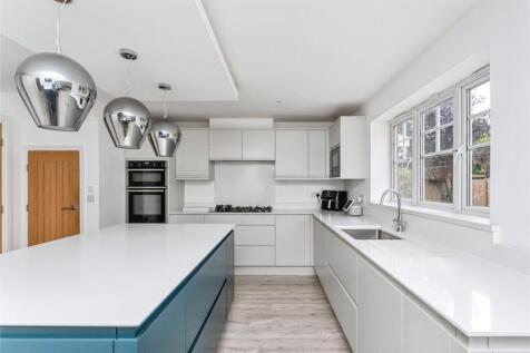Kitchen Family Room