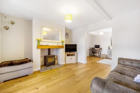 9 Woolsthorpe Road (Woolsthorpe By Colsterworth)-2
