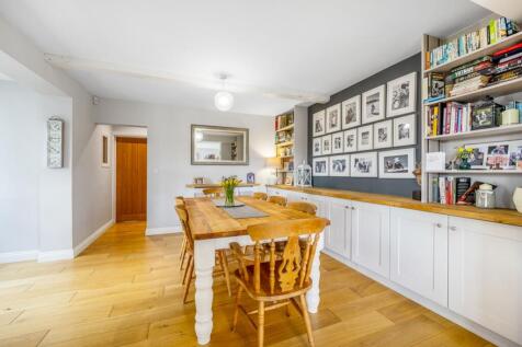 9 Woolsthorpe Road (Woolsthorpe By Colsterworth)-2