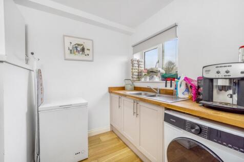 9 Woolsthorpe Road (Woolsthorpe By Colsterworth)-3