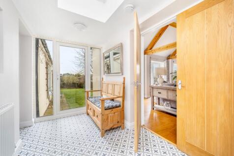 9 Woolsthorpe Road (Woolsthorpe By Colsterworth)-3