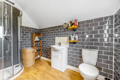 9 Woolsthorpe Road (Woolsthorpe By Colsterworth)-4