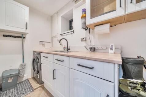 1364054-12-68e532b6de866