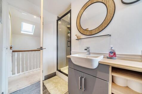 1364054-5-68e5307e95d82