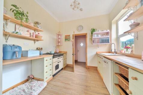 1371919-15-68fbe1ec2691e-ARW-1