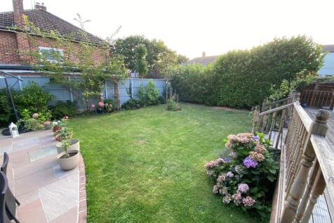 Garden 9.jpg