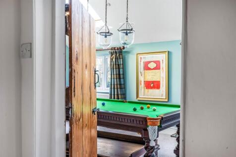 Hunters-Lodge-12.jpg