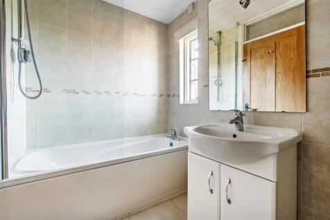 Burstow-Flat-5.jpg