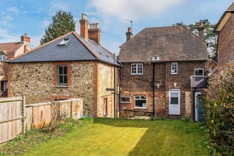 Burstow-Flat-22.jpg