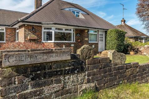 50-Stoneleigh-Road-22.jpg