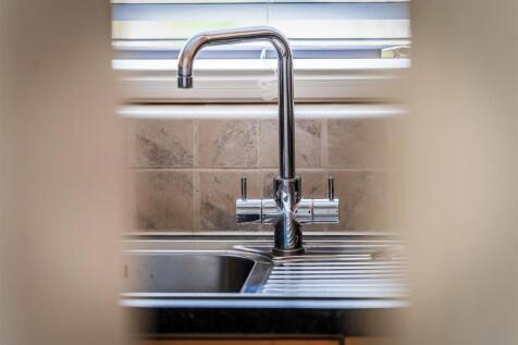 13-Oakleigh-Court-19.jpg