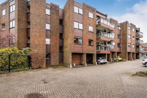13-Oakleigh-Court-26.jpg