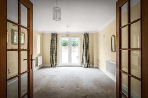1-Lynton-House-3.jpg