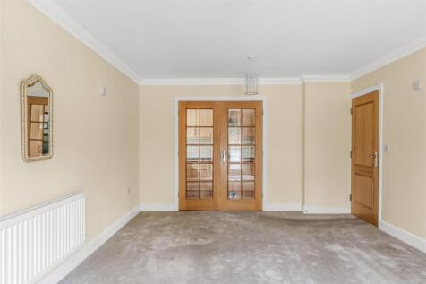 1-Lynton-House-5.jpg