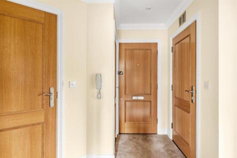 1-Lynton-House-8.jpg