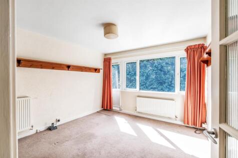 13-East-Hill-Court-3.jpg