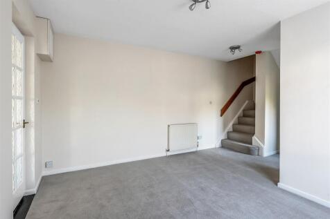 69-Barnfield-Way-6.jpg