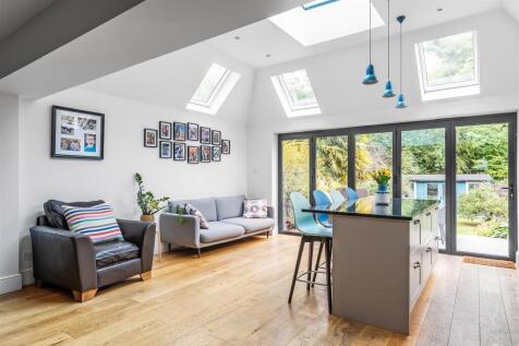 28-Gordons-Way-17.jpg