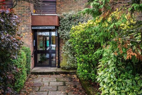 17-Oakleigh-Court-20.jpg