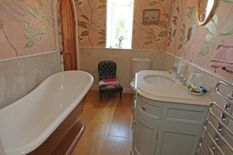 Guest bathroom