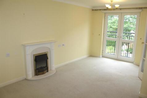 LIVING AND DINING ROOM