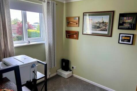 BEDROOM 3