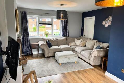 LOUNGE AND DINING ROOM