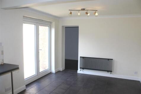 DINING KITCHEN (2)