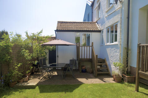 new photo_patio.jpeg