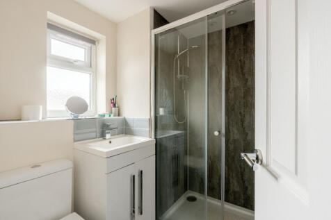 Annex Shower