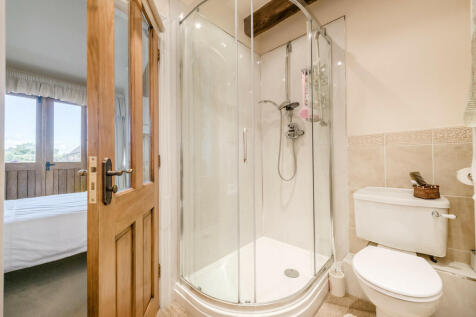 En-Suite Shower R...