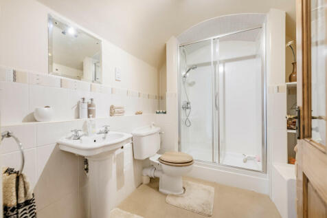 Ground Floor Show...