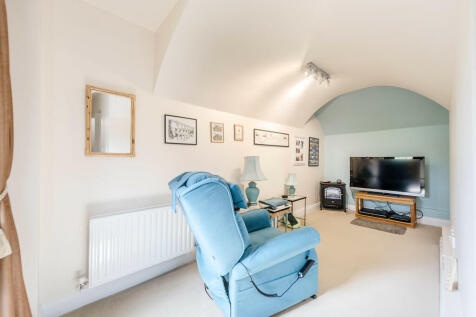 Study Sitting Roo...