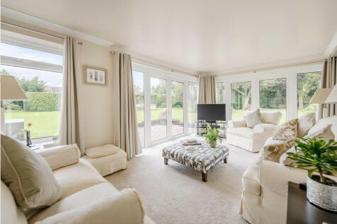 Garden Room 