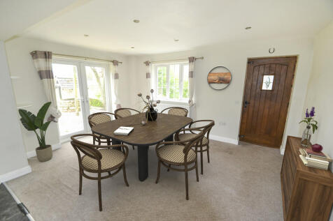Dining Area (Virt...