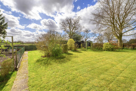 Lawned Gardens an...