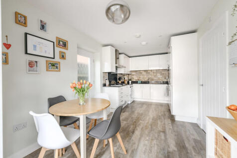 Dining and Kitche...