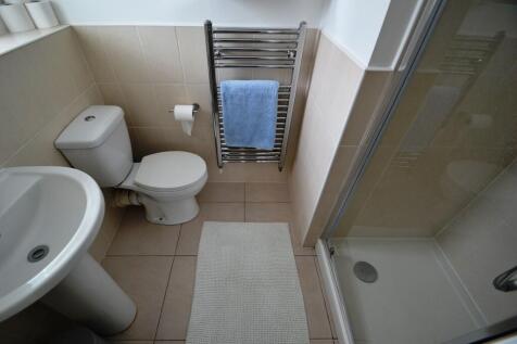 En-Suite Shower R...