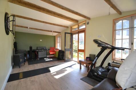 Summer House 