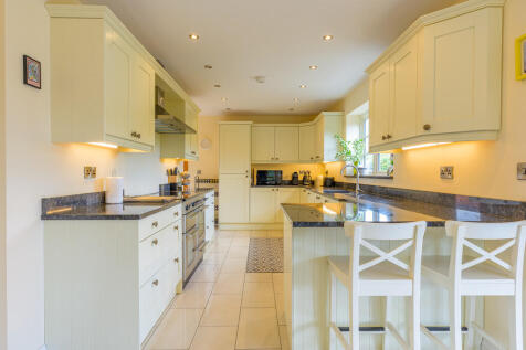 Kitchen DSC_4901-...
