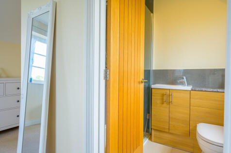 En-Suite Shower R...