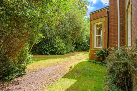 Side Pathway 