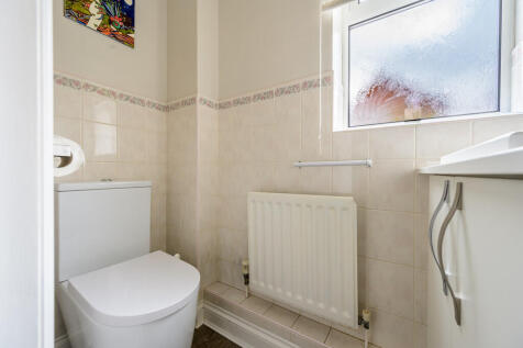 Ground Floor W.C....