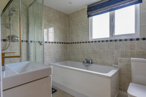 En-Suite to Bedro...