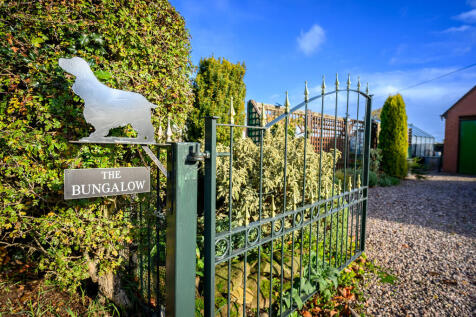 The Bungalow Sign...